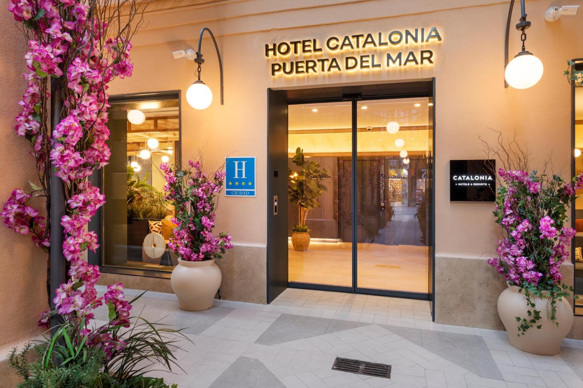 Catalonia Puerta Del Mar — Fotos 1